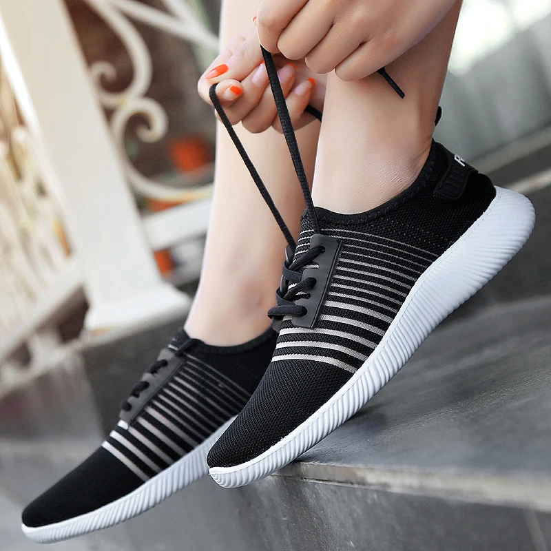 2017 brand Autumn shoes women loafers Lace up casual Shoes mesh breathable Sneakers ultralight flats sock shoes zapatillas shoes
2017 brand Autumn shoes women loafers Lace up casual Shoes mesh breathable Sneakers ultralight flats sock shoes zapatillas shoes