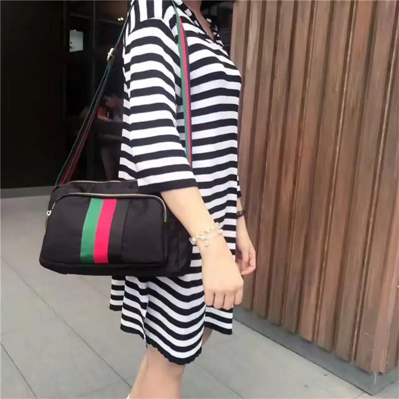 Women Nylon Shoulder Bag Cloth Handbag Colorblock Shoulder Strap Crossbody Bags For Women 2020
Women Nylon Shoulder Bag Cloth Handbag Colorblock Shoulder Strap Crossbody Bags For Women 2020