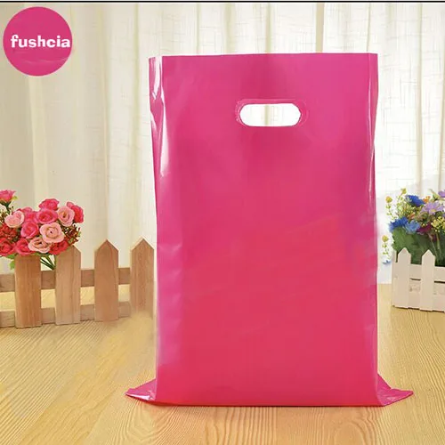 Custom Logo Plastic Bags 50x60cm pack of 200 Cloth Dress very Larger Shopping Handbag
Custom Logo Plastic Bags 50x60cm pack of 200 Cloth Dress very Larger Shopping Handbag