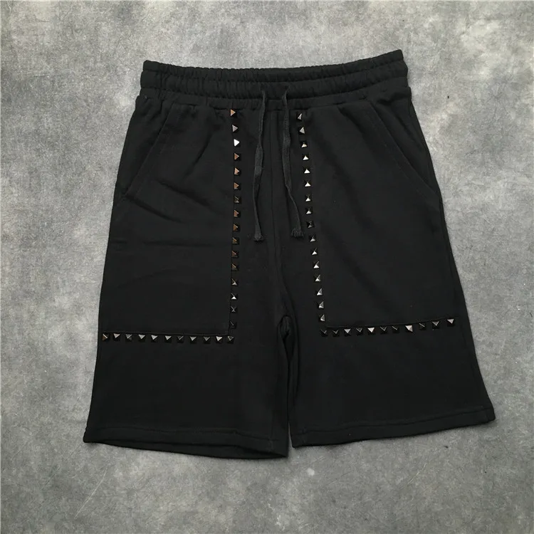 New Novelty high quality Men Luxury Hot Metal Rivets Comfortable Classic Striped Skateboard Street Cotton Casual Shorts #AB30
New Novelty high quality Men Luxury Hot Metal Rivets Comfortable Classic Striped Skateboard Street Cotton Casual Shorts #AB30