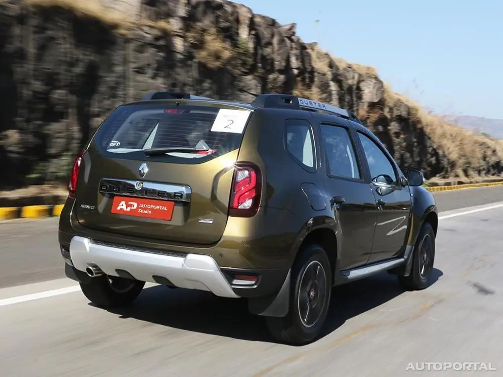 Задняя фара для Renault duster 2011 + противотуманные фары передняя и задняя заднего хода