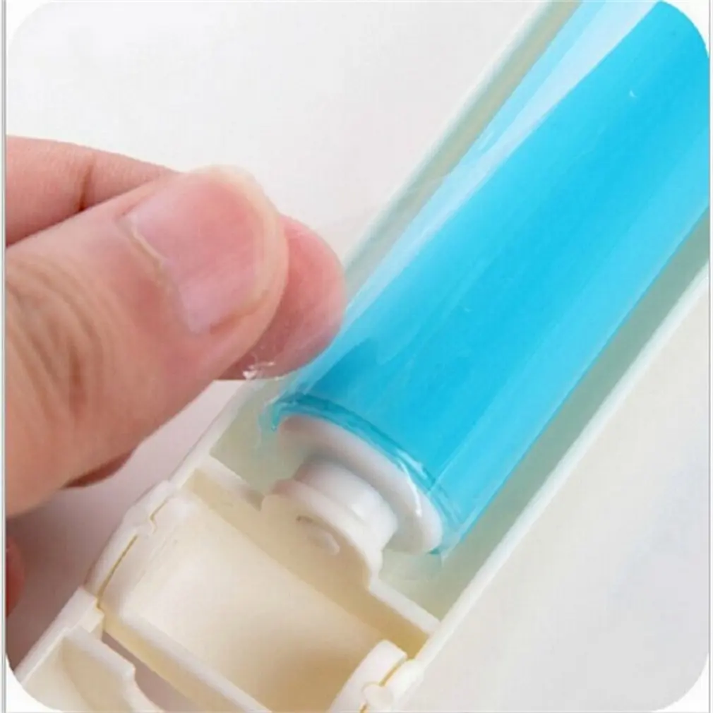 Sticky Hair Mini Foldable Washable Dust Collector Portable Clothing Pet Hair Remover Carpet Sheet Brush
Sticky Hair Mini Foldable Washable Dust Collector Portable Clothing Pet Hair Remover Carpet Sheet Brush