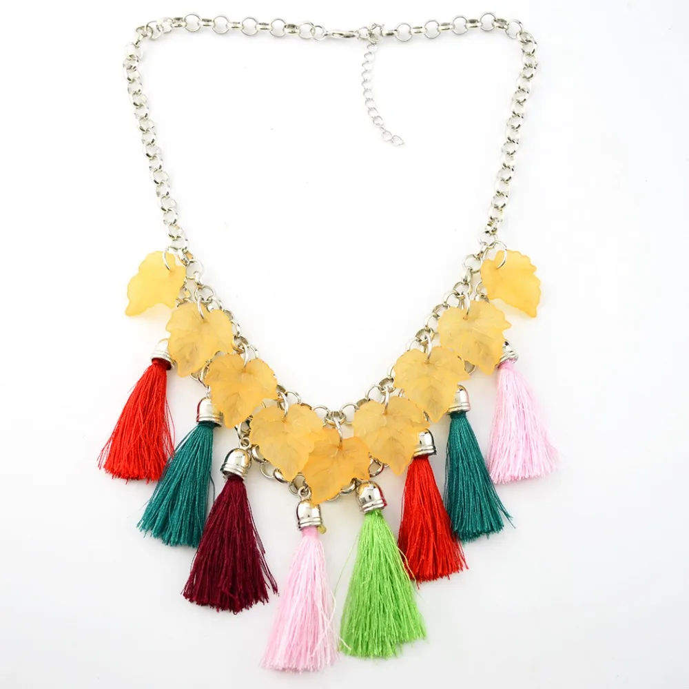 Fashionable Bohemia Tassel Leaf Pendant Necklace Asia Metal Wire Lady Party Accessories Adjustable Necklace.
Fashionable Bohemia Tassel Leaf Pendant Necklace Asia Metal Wire Lady Party Accessories Adjustable Necklace.