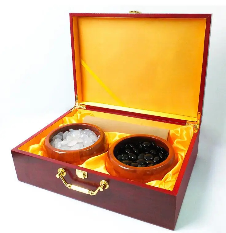 rich Chinese Natural Agate Ancient Amusement Go Box Game Weiqi Set Pair Statue Gift Wholesale
rich Chinese Natural Agate Ancient Amusement Go Box Game Weiqi Set Pair Statue Gift Wholesale