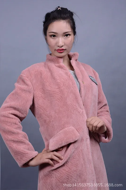 X-Long Women's fur coat sheep fur coat female artifical fur thicker warm jacket cartoon pattern embroidery warm long coat wj1348
X-Long Women's fur coat sheep fur coat female artifical fur thicker warm jacket cartoon pattern embroidery warm long coat wj1348