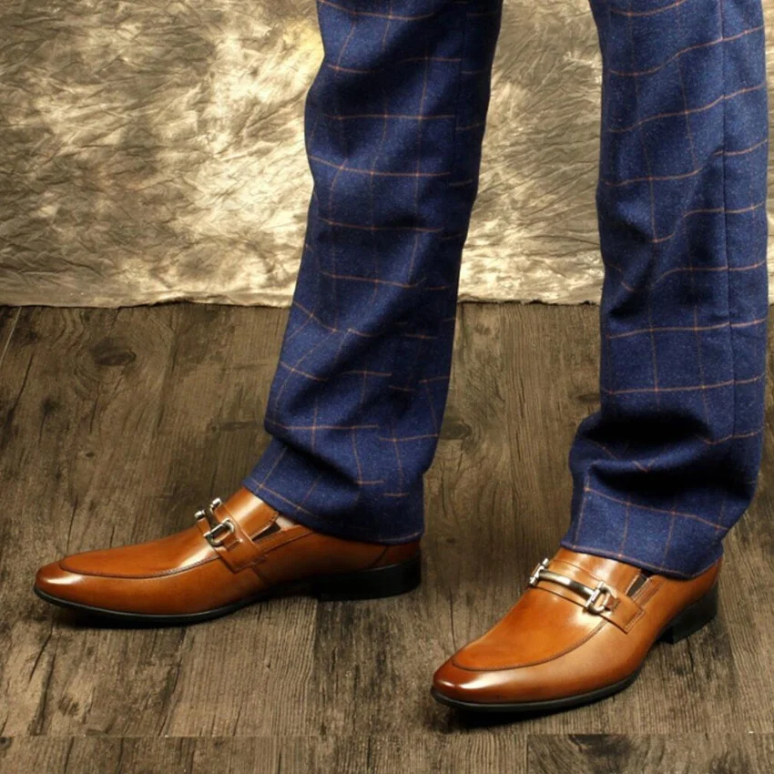 Italian Designer Genuine Leather Formal Dress Men's Shoes Pointed Toe Slip on Comfortable Casual Metal Trim Loafers AM185
Italian Designer Genuine Leather Formal Dress Men's Shoes Pointed Toe Slip on Comfortable Casual Metal Trim Loafers AM185