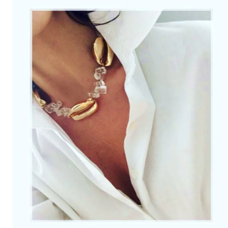 Baroque fashion shell necklace collares natural stone crystal quartz NECKLACE collier women erkek kolye choker necklace Boho
Baroque fashion shell necklace collares natural stone crystal quartz NECKLACE collier women erkek kolye choker necklace Boho