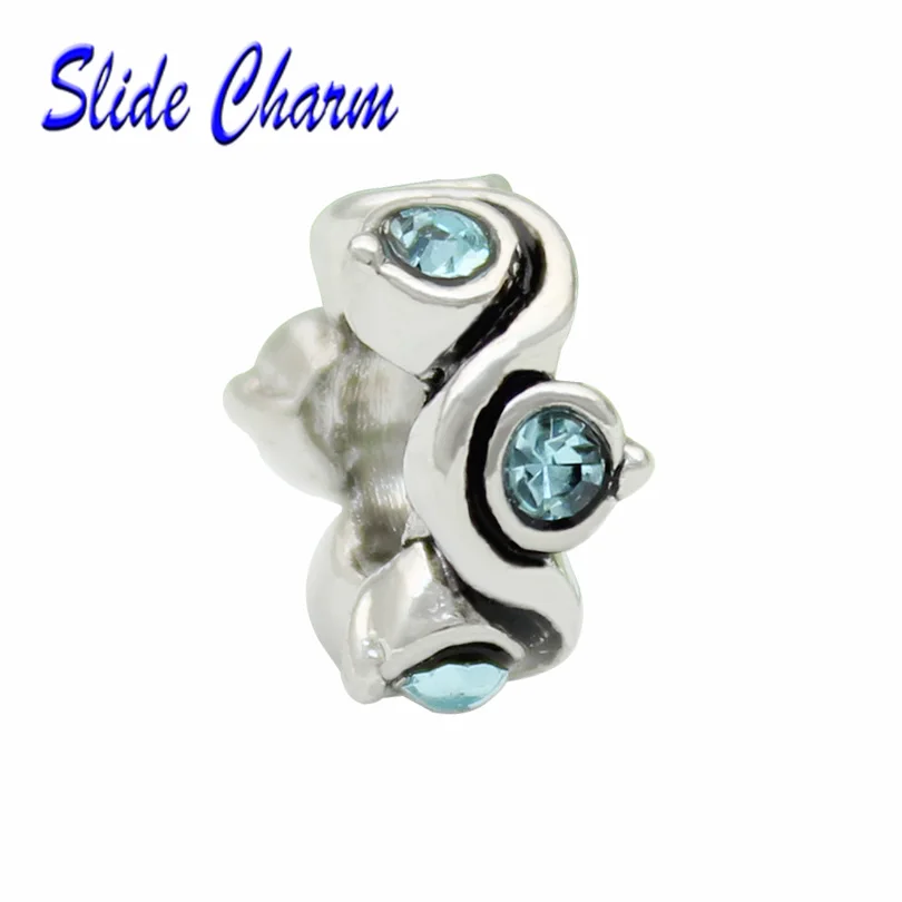 5mm straight hole fashion jewelry DIY beads charm blue round crystal beads can be freely with the brand's bracelet necklace
5mm straight hole fashion jewelry DIY beads charm blue round crystal beads can be freely with the brand's bracelet necklace