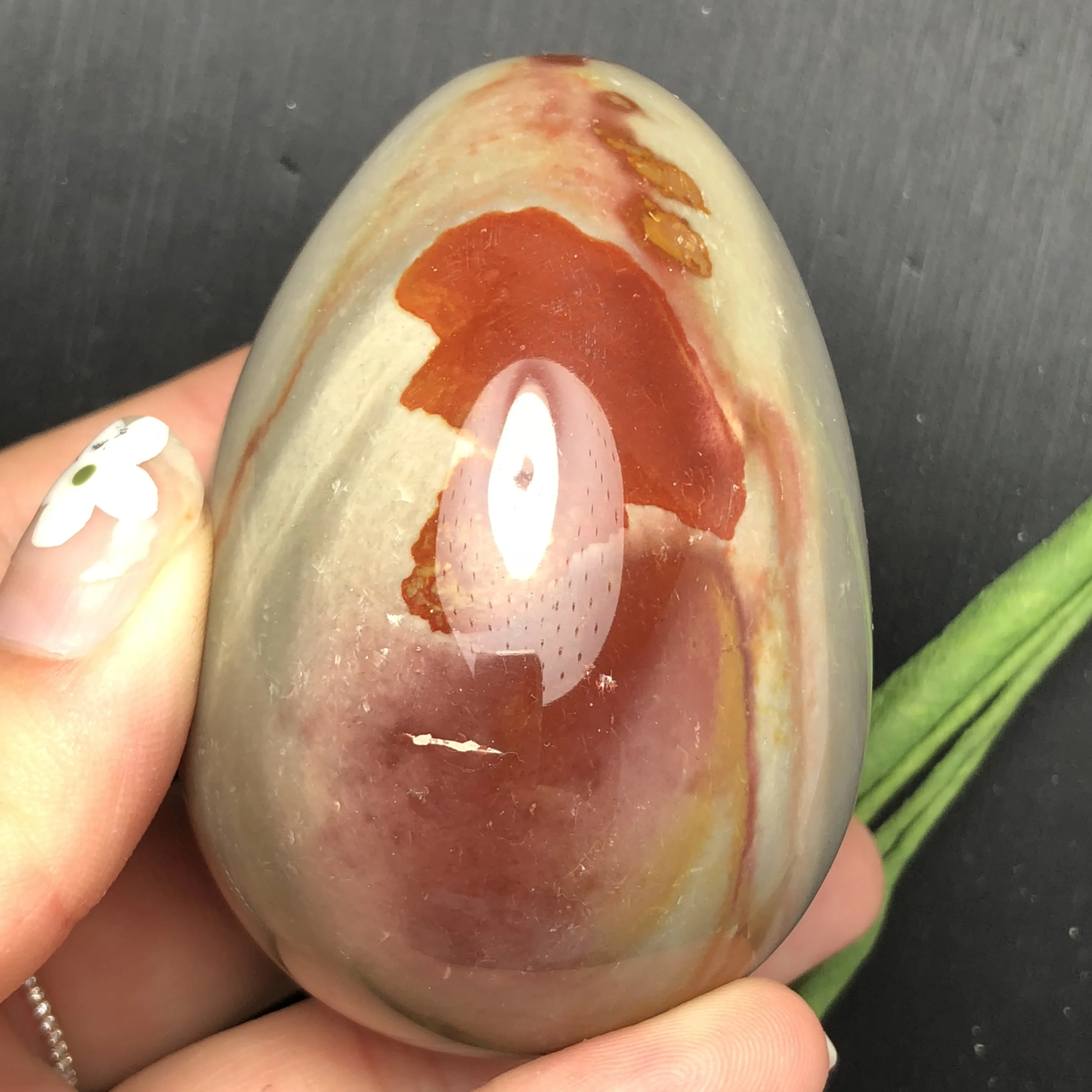 Натуральный морской камень кристалл драгоценный камень Рейки Кристалл пальмовое яйцо массаж яйцо украшение комнаты ремесла
Натуральный морской камень кристалл драгоценный камень Рейки Кристалл пальмовое яйцо массаж яйцо украшение комнаты ремесла