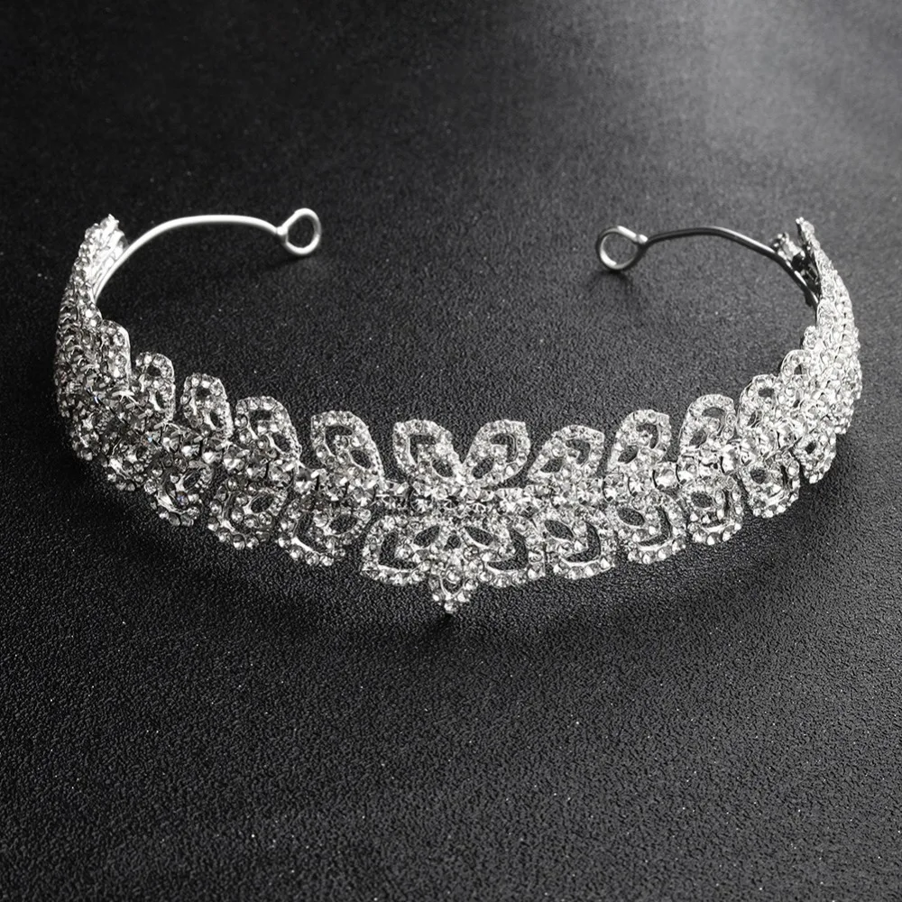 Retro Baroque White Crystals Rhinestones Wedding Bridal Hollow Crown Tiara Bride Hair Accessory New
Retro Baroque White Crystals Rhinestones Wedding Bridal Hollow Crown Tiara Bride Hair Accessory New