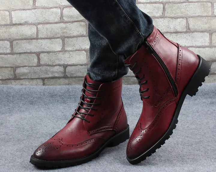 italian carved fashion men leather shoes male autumn winter leather shoes england style men flat comfortable casual martin boots
italian carved fashion men leather shoes male autumn winter leather shoes england style men flat comfortable casual martin boots