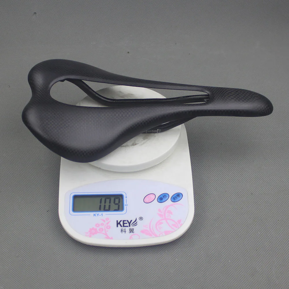 Free shipping new carbon full carbon seat 3K carbon fiber bicycle road parts / mtb cycling bicycle seat cushion seat cushion
Free shipping new carbon full carbon seat 3K carbon fiber bicycle road parts / mtb cycling bicycle seat cushion seat cushion