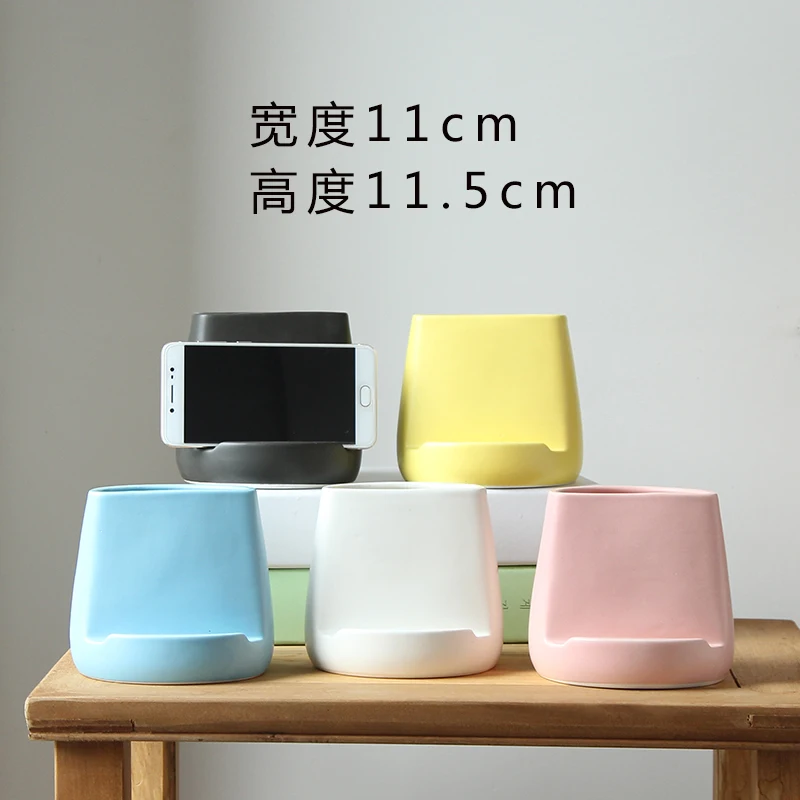 Modern simplicity Ceramic Vase Smartphone Holder Stand Solid color Office desktop vase pen holder Storage Box
Modern simplicity Ceramic Vase Smartphone Holder Stand Solid color Office desktop vase pen holder Storage Box