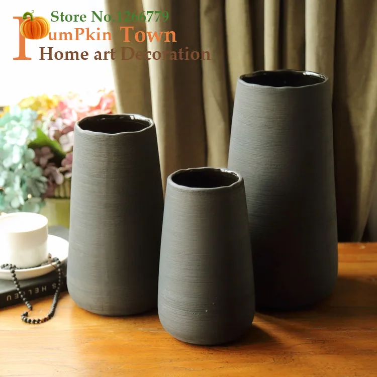 Modern minimalist style ceramic flower vase,European Nordic garden creative living room white,gray blue,black decorative ornamen
Modern minimalist style ceramic flower vase,European Nordic garden creative living room white,gray blue,black decorative ornamen