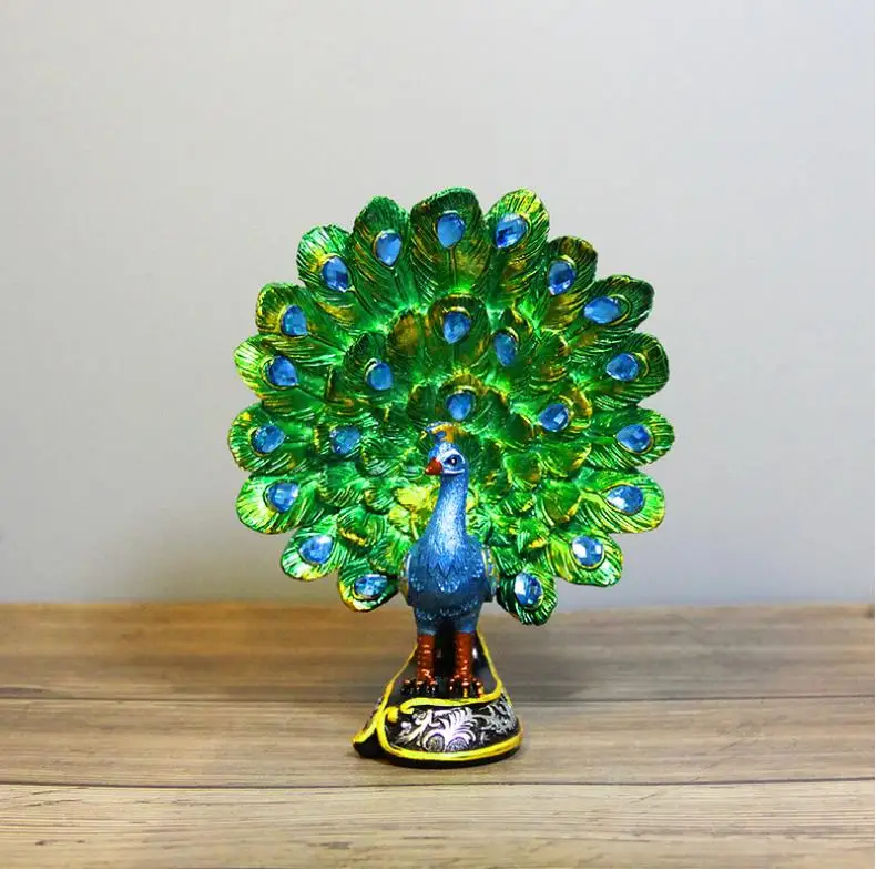 European natural resin peacock home statues for decoration schleich Animal statue decoration ornament gift
European natural resin peacock home statues for decoration schleich Animal statue decoration ornament gift