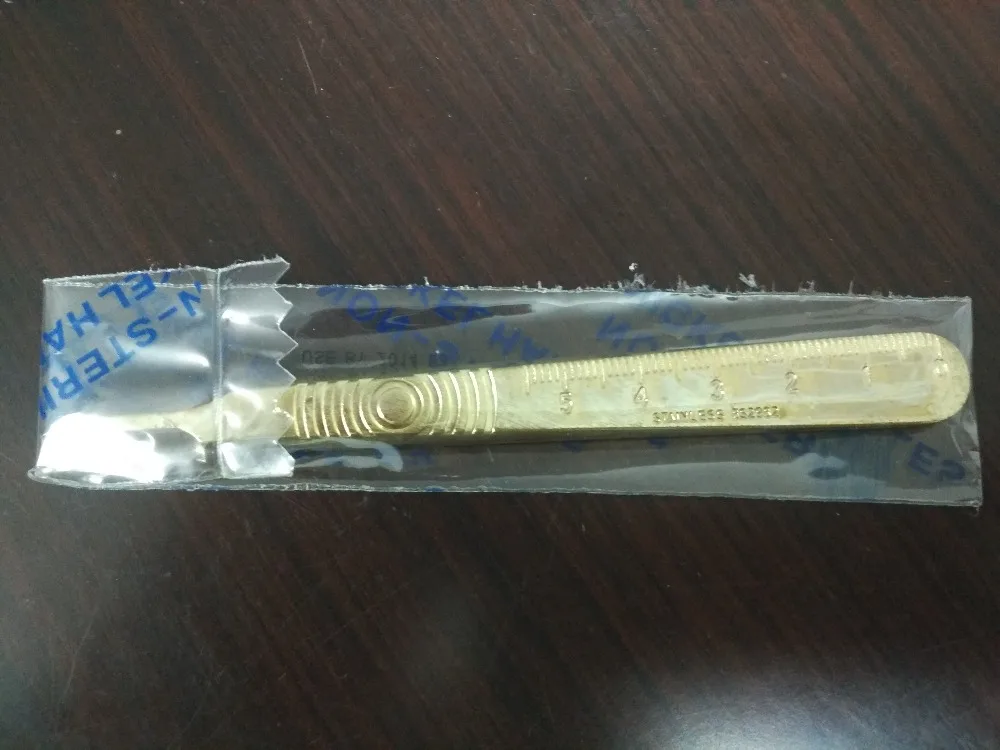 Free Shipping Aluminum Knife Handle Blade Holder, Surgical Knife Handle,NO.3,REF.0803 gold color
Free Shipping Aluminum Knife Handle Blade Holder, Surgical Knife Handle,NO.3,REF.0803 gold color
