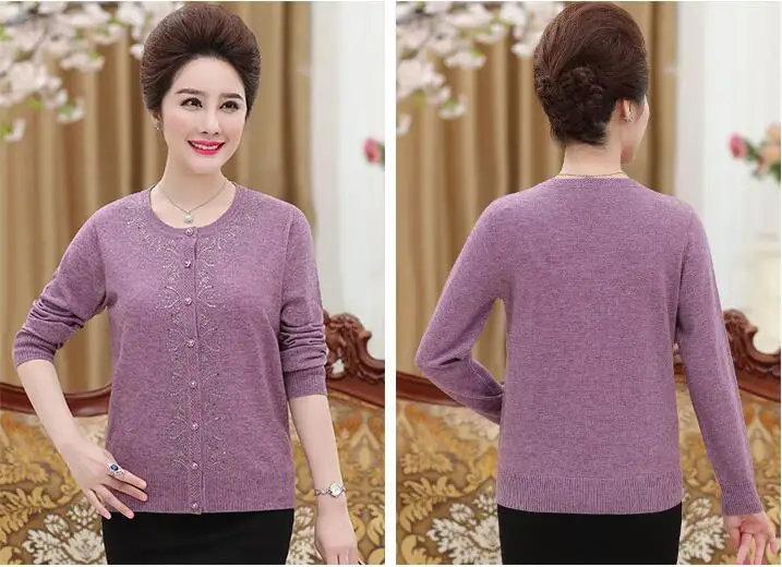 Spring and Autumn 2020 Long Sleeve Outside Open Shirt Mom's Knitted Top Middle-aged New Sweater Overcoat
Spring and Autumn 2020 Long Sleeve Outside Open Shirt Mom's Knitted Top Middle-aged New Sweater Overcoat