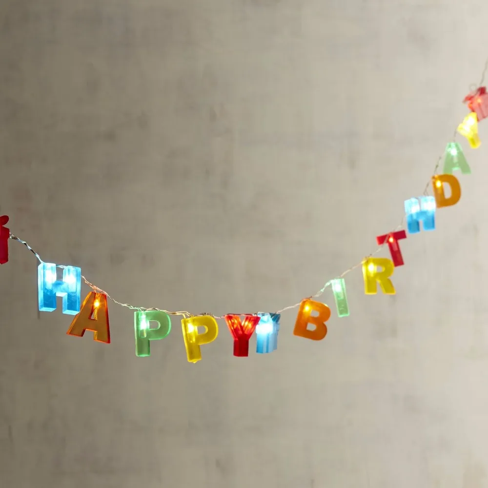 Colorful Letter Shaped lights HAPPY BIRTHDAY LED String Lights Battery Operated Birthday Decorations Party Gift Set
Colorful Letter Shaped lights HAPPY BIRTHDAY LED String Lights Battery Operated Birthday Decorations Party Gift Set