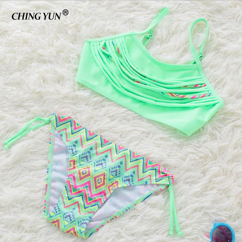 Summer Children&Kids swimsuit cute girls&Baby swimwear split Bikini Ethnic printed 2 pieces beachwear Flower Halter Bathing Suit
Summer Children&Kids swimsuit cute girls&Baby swimwear split Bikini Ethnic printed 2 pieces beachwear Flower Halter Bathing Suit
