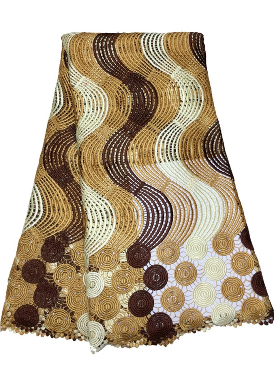Classic gold embroidered African lace fabric Swiss voile french guipure high quality cord with stones for sewing party wedding
Classic gold embroidered African lace fabric Swiss voile french guipure high quality cord with stones for sewing party wedding
