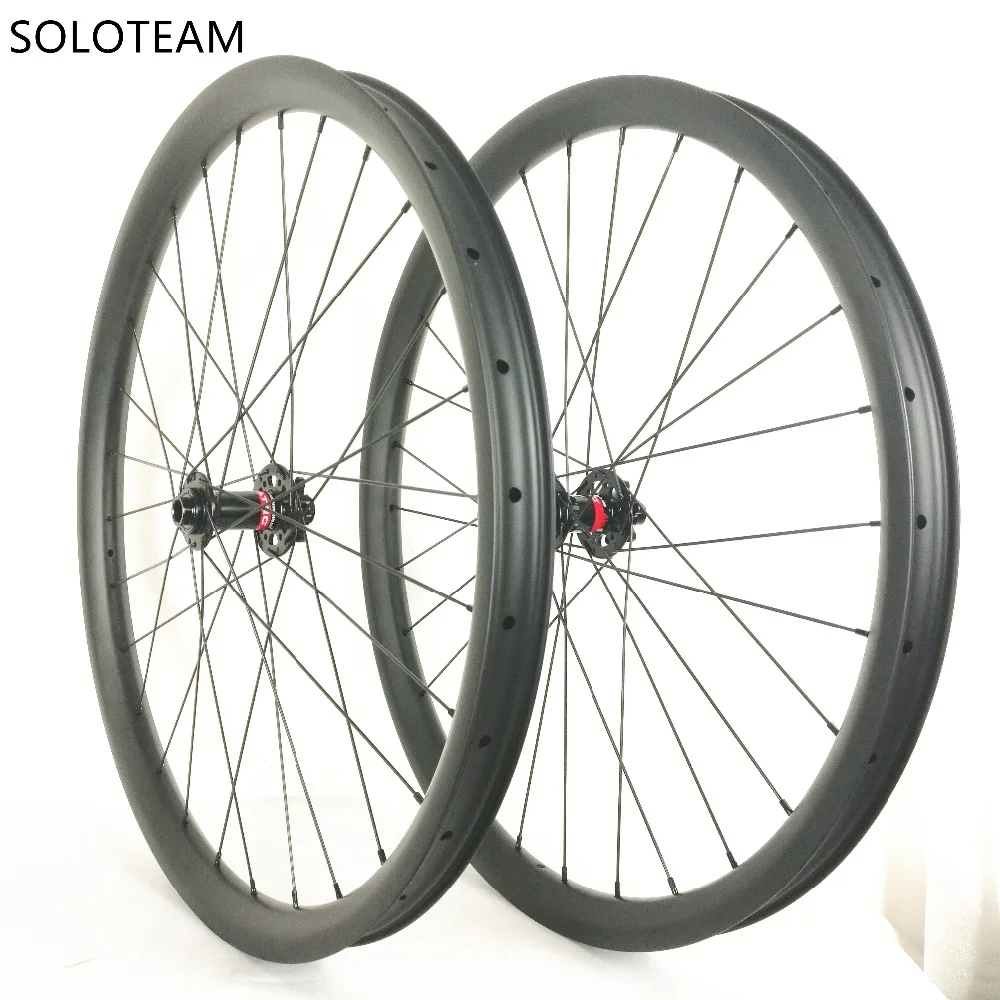 MOUNTAIN BIKE WHEELS 29er 27.5ER PLUS WIDE CARBON MTB WHEELS 40MM WIDTH 650B NOVATEC 771/772 HUB CARBON WHEELSET
MOUNTAIN BIKE WHEELS 29er 27.5ER PLUS WIDE CARBON MTB WHEELS 40MM WIDTH 650B NOVATEC 771/772 HUB CARBON WHEELSET