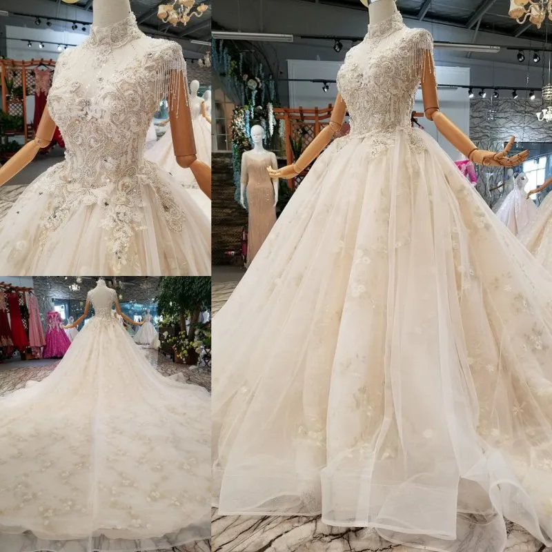Женское свадебное платье со шлейфом SSYFashion, роскошное платье со шлейфом, украшенное искусственными бусинами, индивидуальный пошив
Женское свадебное платье со шлейфом SSYFashion, роскошное платье со шлейфом, украшенное искусственными бусинами, индивидуальный пошив