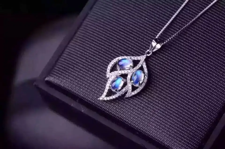 natural blue moonstone stone pendant 925 Sterling silver Natural gemstone Pendant Necklace trendy big Leaves women girl jewelry
natural blue moonstone stone pendant 925 Sterling silver Natural gemstone Pendant Necklace trendy big Leaves women girl jewelry