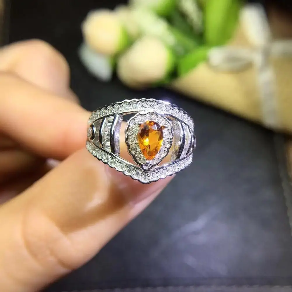 Natural Brazilian citrine ring, the most dazzling gemstone ring, the lady's favorite gem. 925 sterling silver
Natural Brazilian citrine ring, the most dazzling gemstone ring, the lady's favorite gem. 925 sterling silver