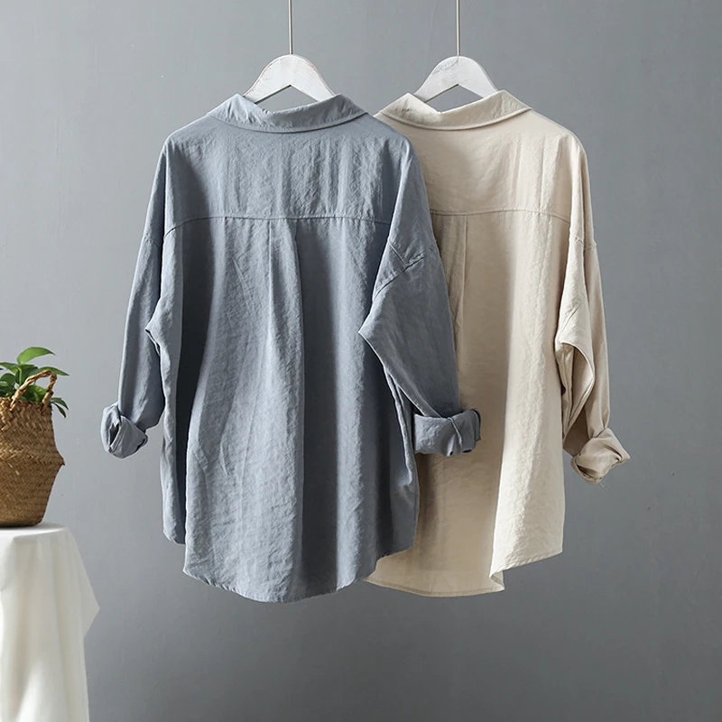 Dioufond Korean Women Shirts Summer White V-Neck Women Blouses Casual Fashion Pocket Female Shirt Cotton Summer Tops 2019 M L
Dioufond Korean Women Shirts Summer White V-Neck Women Blouses Casual Fashion Pocket Female Shirt Cotton Summer Tops 2019 M L