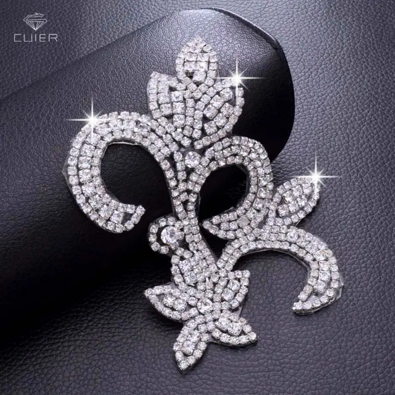 DIY Hot Fix 30pcs Flower Glass Rhinestone Iron on Patches Appliques For Wedding Dress Handmade Patch Garment Accessory HD-239
DIY Hot Fix 30pcs Flower Glass Rhinestone Iron on Patches Appliques For Wedding Dress Handmade Patch Garment Accessory HD-239
