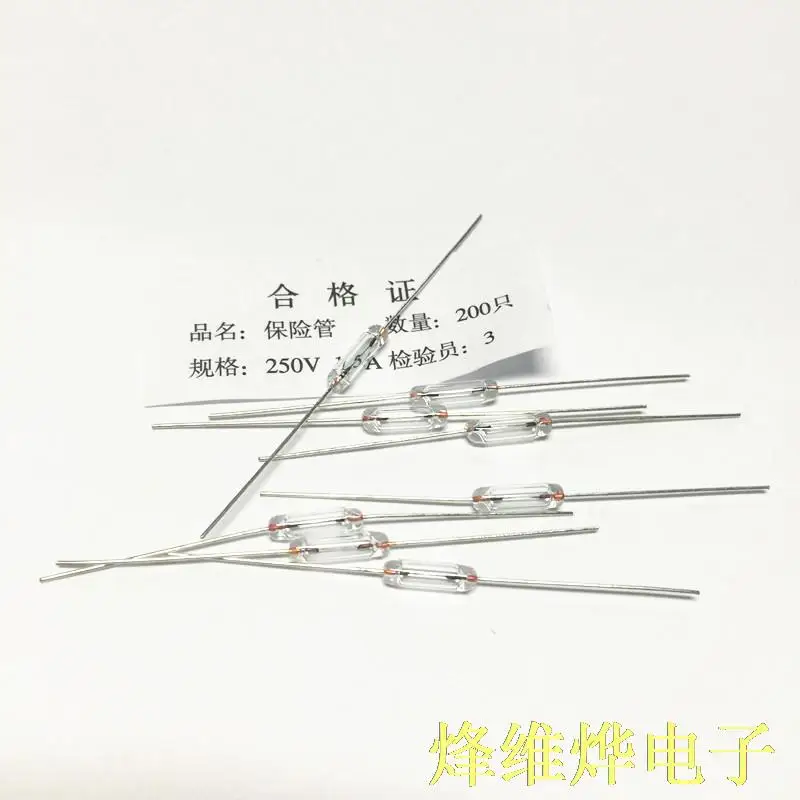 3 * 10 capless ROHS glass sealed fuse 250V 1.5A full glass sealed fuse 400PCS / bag
3 * 10 capless ROHS glass sealed fuse 250V 1.5A full glass sealed fuse 400PCS / bag