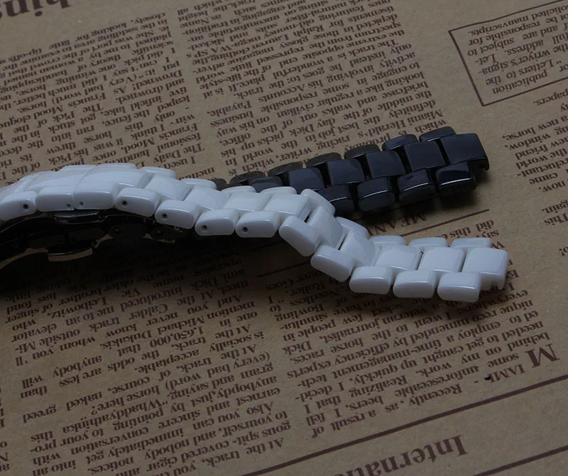 Ceramic Bracelet Watchband Watch Strap Womens Mens Wrist Bands 22mm 19mm White Black Butterfly Buckle Convex End fit 1421 1426
Ceramic Bracelet Watchband Watch Strap Womens Mens Wrist Bands 22mm 19mm White Black Butterfly Buckle Convex End fit 1421 1426