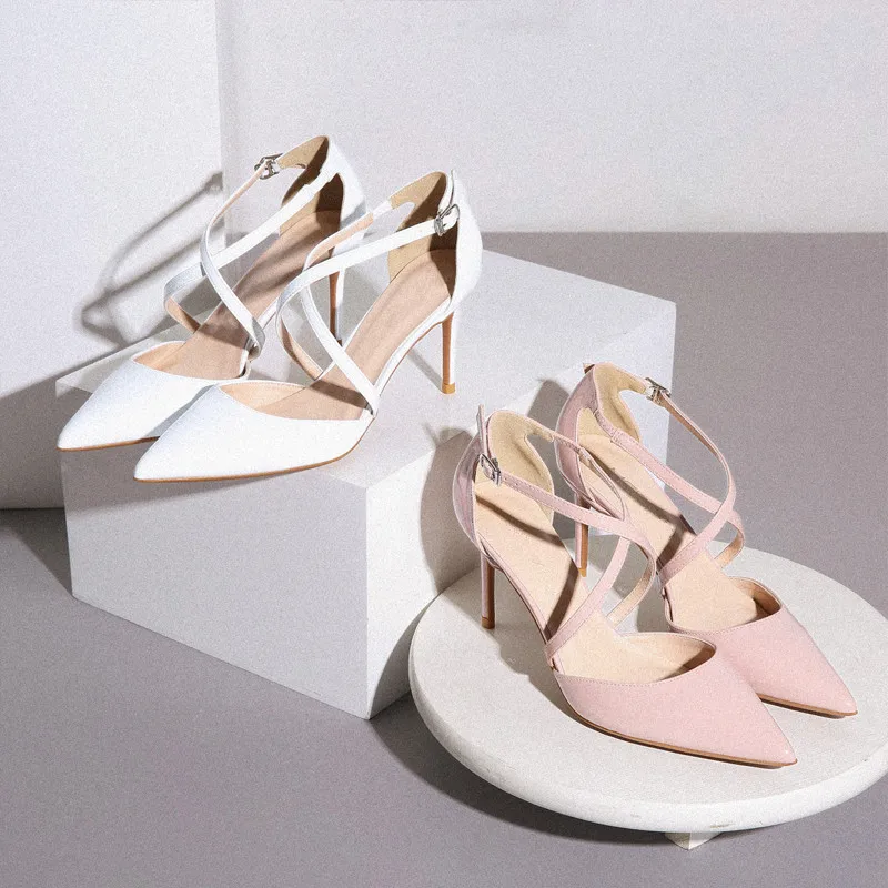 Ladies Stiletto 6/8/10 CM White Pointed Toe Heels with Strap Fashion Sexy 33-42 Patent Leather Heels Women Summer Pumps Sandals
Ladies Stiletto 6/8/10 CM White Pointed Toe Heels with Strap Fashion Sexy 33-42 Patent Leather Heels Women Summer Pumps Sandals