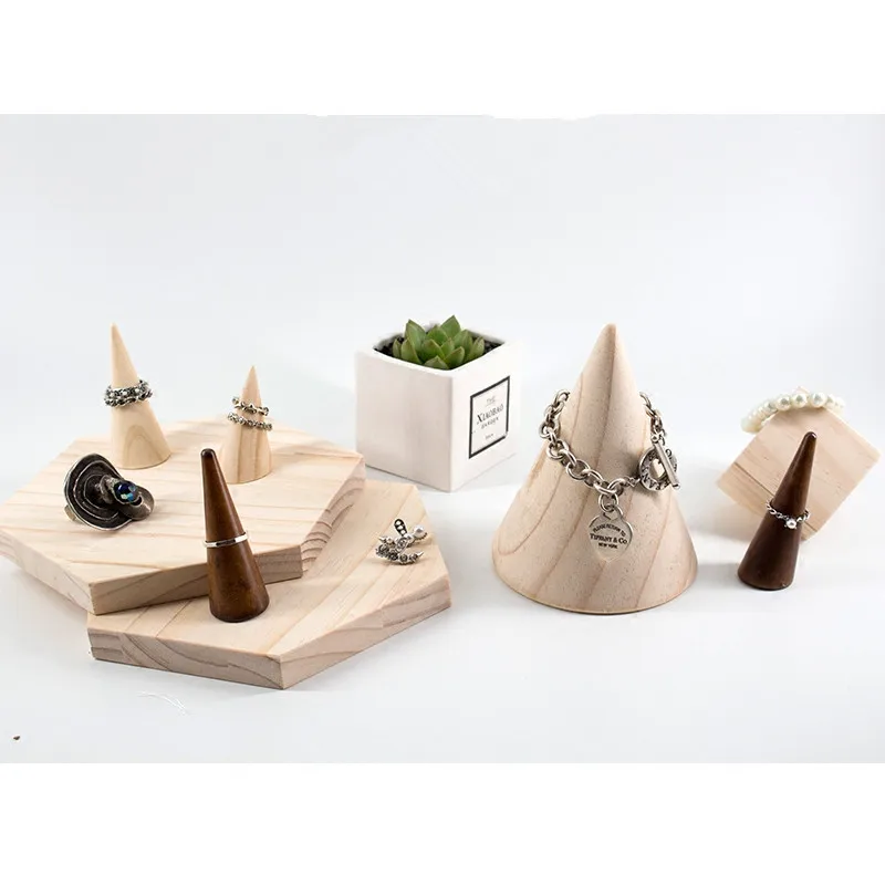 Pine Wood Cone Bracelets&Bangle Display Holder Wood Jewellery Stand Jewelry Display Holder
Pine Wood Cone Bracelets&Bangle Display Holder Wood Jewellery Stand Jewelry Display Holder