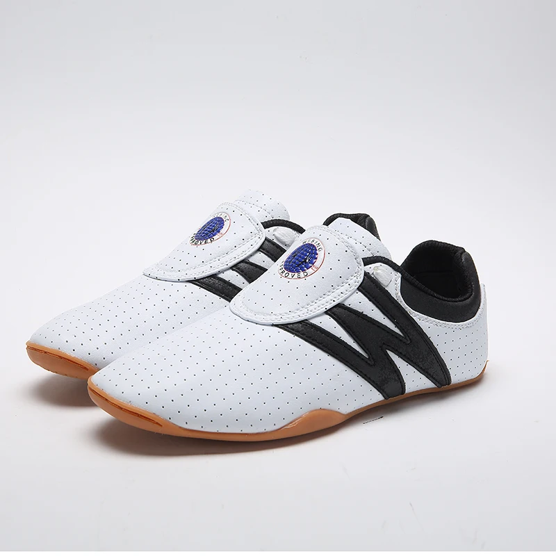 Wesing 2017 taekwondo shoes ox -tenden sole breathable men adult martial art shoes wushu shoes
Wesing 2017 taekwondo shoes ox -tenden sole breathable men adult martial art shoes wushu shoes