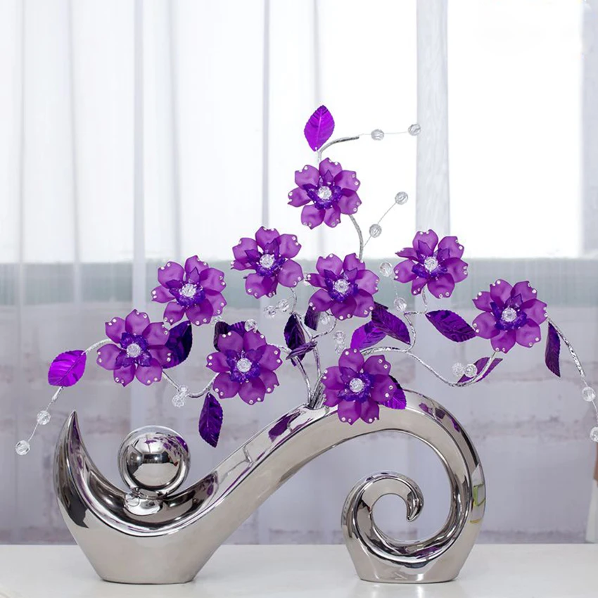 European Modern Fashion Ceramic Flower Vase Delicate Designed Vases Home and Wedding Decoration creative Arts and crafts
European Modern Fashion Ceramic Flower Vase Delicate Designed Vases Home and Wedding Decoration creative Arts and crafts