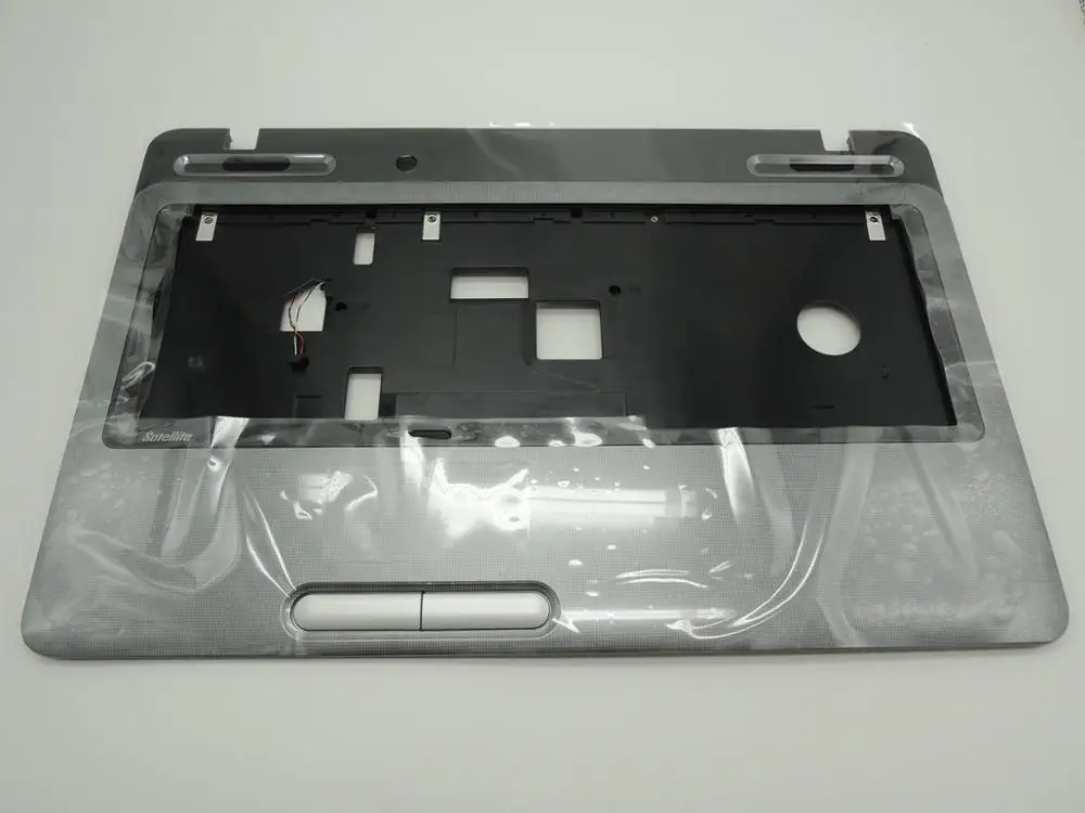 NEW for Toshiba Satellite L775 L775D Palmrest Touchpad Cover PN: H000035710 13N0-Y3A1501
NEW for Toshiba Satellite L775 L775D Palmrest Touchpad Cover PN: H000035710 13N0-Y3A1501