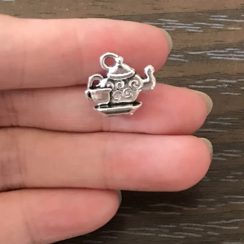 15PCS DIY Jewelry Making Teapot Charms Zinc Alloy Pendant Charm for Bracelet Necklace Earrings zipper pulls Keychain bookmark
15PCS DIY Jewelry Making Teapot Charms Zinc Alloy Pendant Charm for Bracelet Necklace Earrings zipper pulls Keychain bookmark