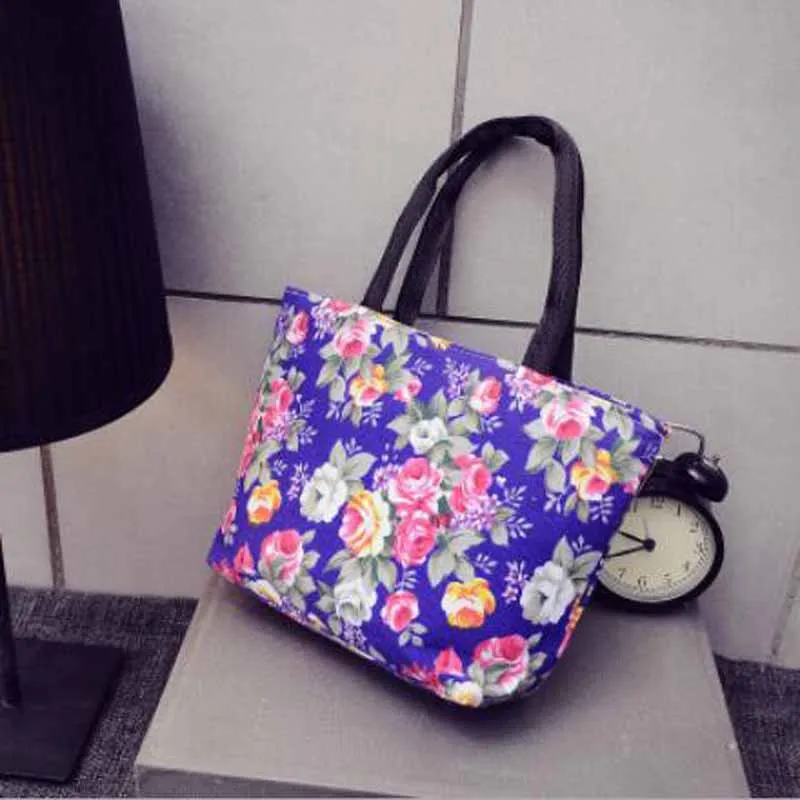 Fashion Folding Women Big Size Handbag Tote Ladies Casual Flower Printing Canvas Graffiti Shoulder Bag Beach Bolsa Feminina
Fashion Folding Women Big Size Handbag Tote Ladies Casual Flower Printing Canvas Graffiti Shoulder Bag Beach Bolsa Feminina