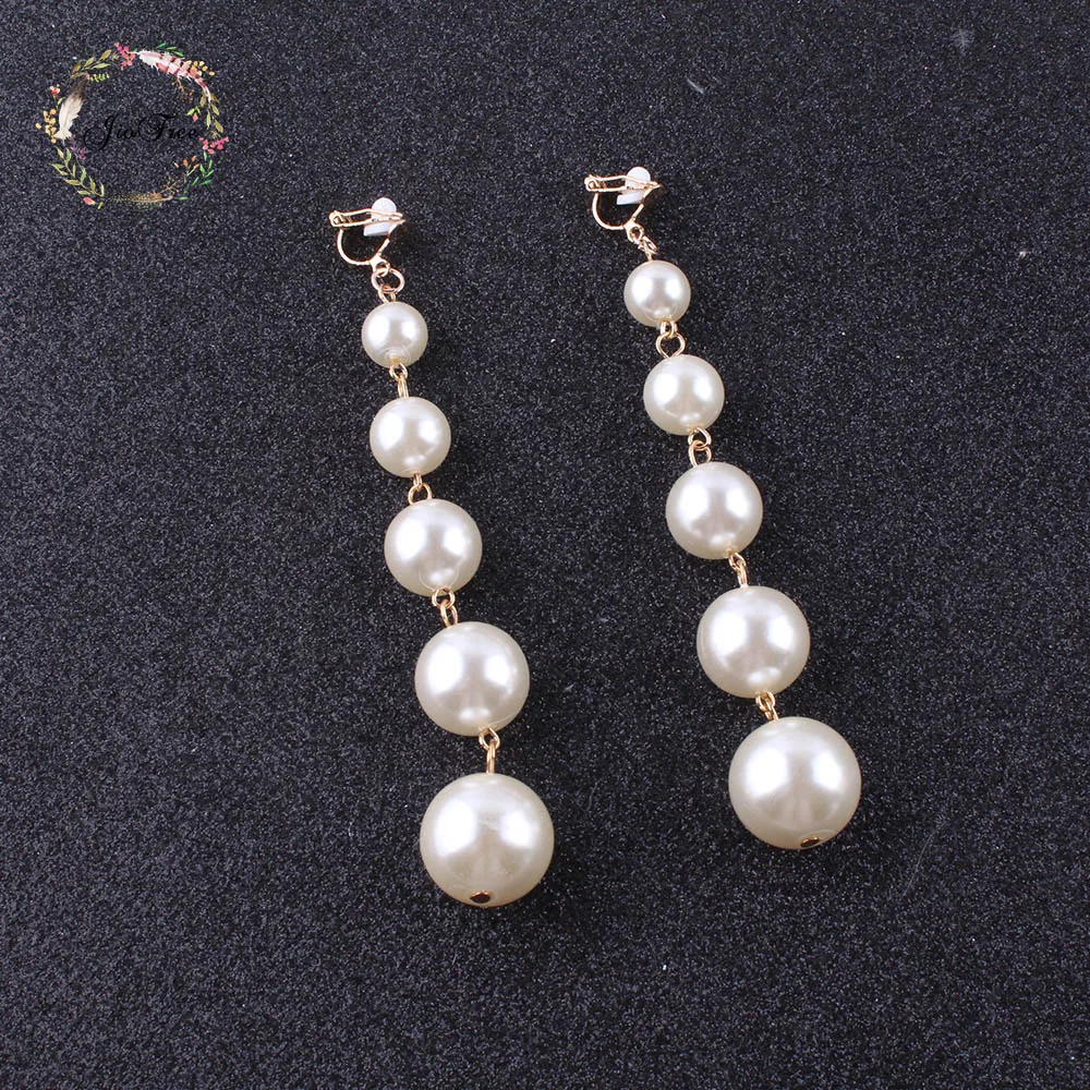 JIOFREE new design Trendy long Big Simulated Pearl Clip on Earrings Pearls String Statement Earrings For Wedding Party Gift
JIOFREE new design Trendy long Big Simulated Pearl Clip on Earrings Pearls String Statement Earrings For Wedding Party Gift