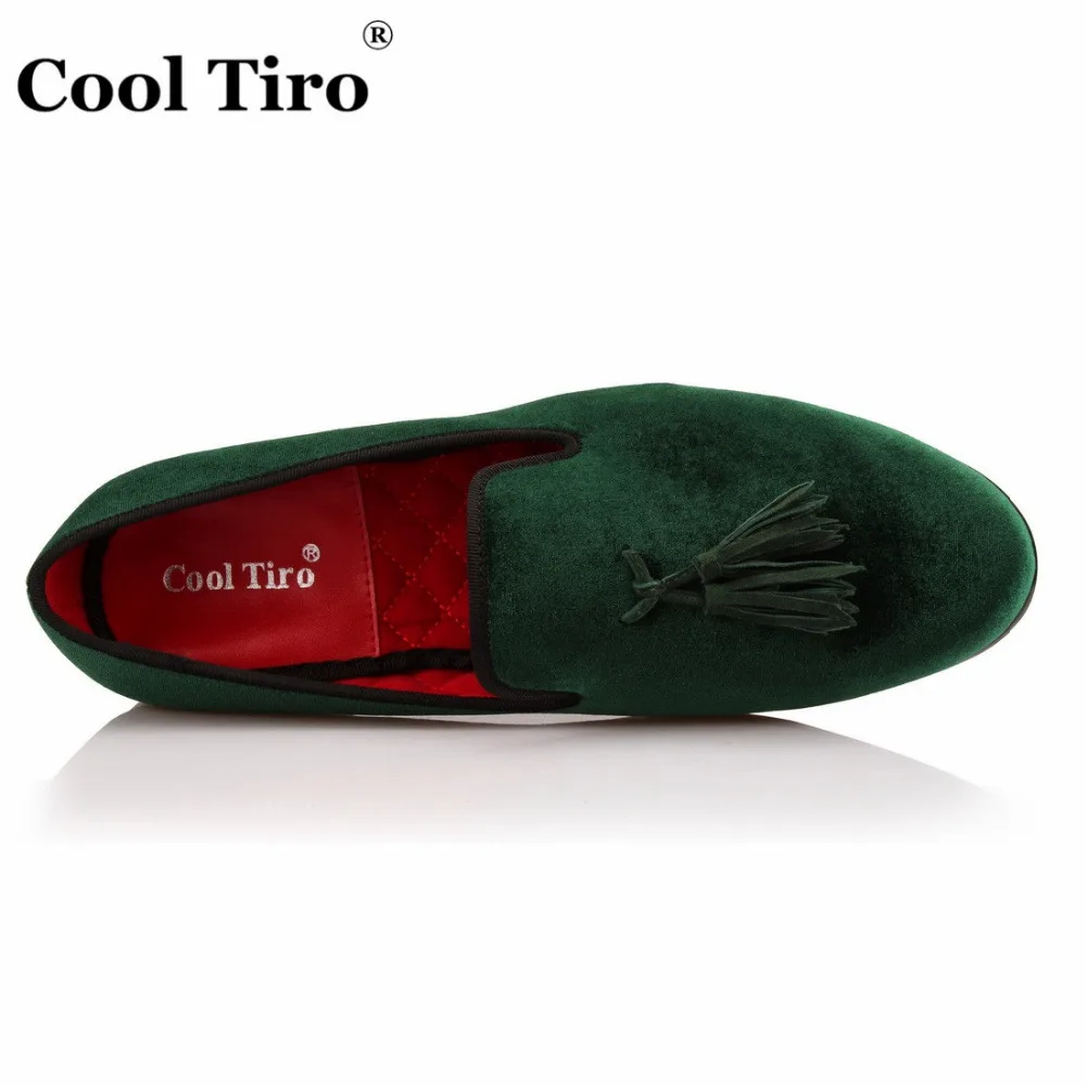 Классные мужские лоферы TIRO Красного/черного/зеленого цвета бархатные Роскошные