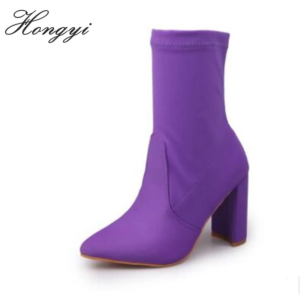Hongyi Winter Fashion Satin Boots Women Shoes for Lady Soft Leather Boots Pointed Toe Martin Boots Chunky Heeled Booty
Hongyi Winter Fashion Satin Boots Women Shoes for Lady Soft Leather Boots Pointed Toe Martin Boots Chunky Heeled Booty