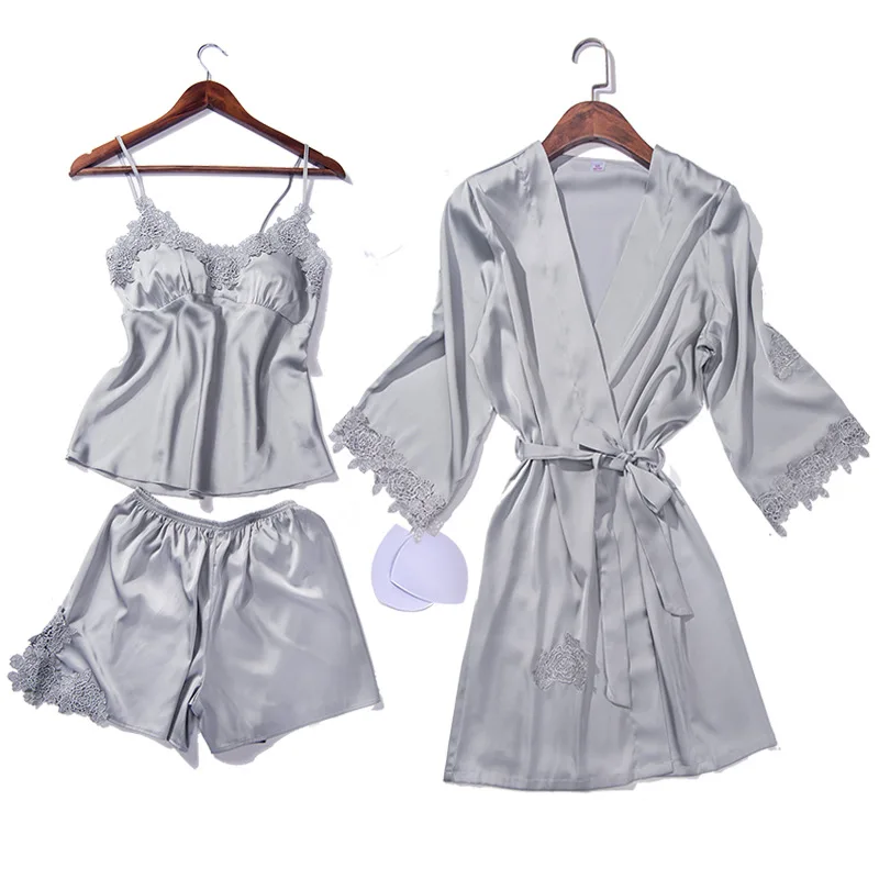 2018 new Pijama Faux Silky 3pc Set Sexy Robes Women Pajama Set Shorts Sleepwear Elegant Rose Embroidery Pijamas Feminino Pyjama
2018 new Pijama Faux Silky 3pc Set Sexy Robes Women Pajama Set Shorts Sleepwear Elegant Rose Embroidery Pijamas Feminino Pyjama