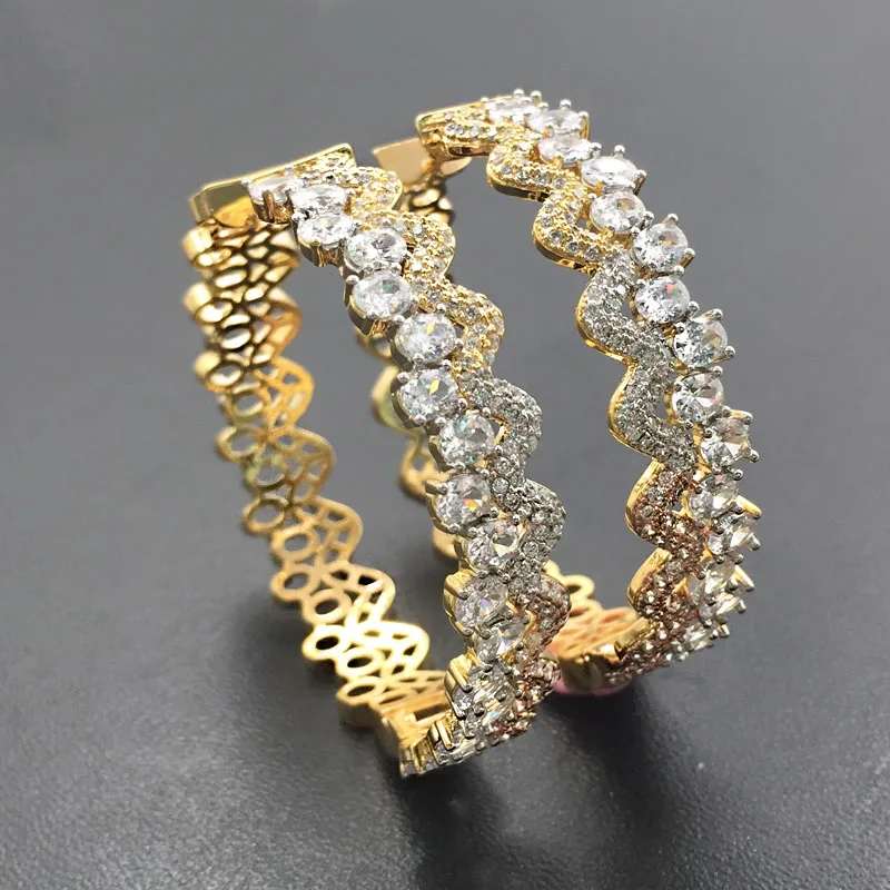Lanyika Fashion Jewelry Trendy curvy Shape Ear Loops Plated Wedding Engagement Stylish Elegant Earrings Daily Best Gift
Lanyika Fashion Jewelry Trendy curvy Shape Ear Loops Plated Wedding Engagement Stylish Elegant Earrings Daily Best Gift