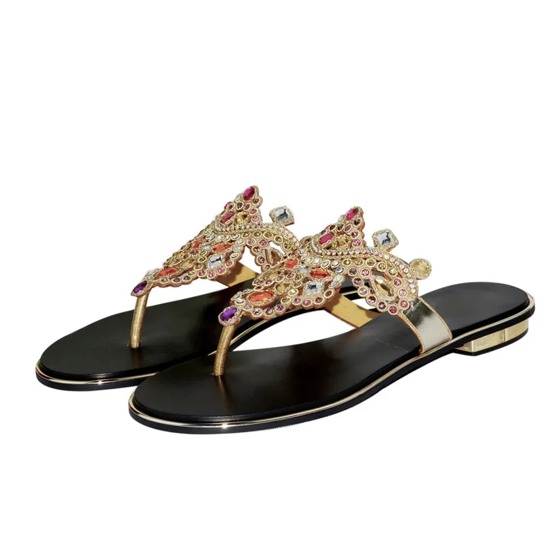 Summer Women Thick Low Heel Flip-flop Women Slippers New Hollow Rhinestones Slippers Diamonds Thick Heel Slippers
Summer Women Thick Low Heel Flip-flop Women Slippers New Hollow Rhinestones Slippers Diamonds Thick Heel Slippers