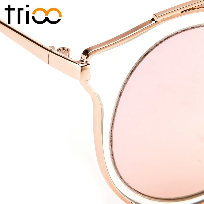 TRIOO Clear Frame Sunglasses Women With Case Pink Round Lens Gafas de sol mujer Summer Fashion Brand Designer Metal Sun Glasses
TRIOO Clear Frame Sunglasses Women With Case Pink Round Lens Gafas de sol mujer Summer Fashion Brand Designer Metal Sun Glasses