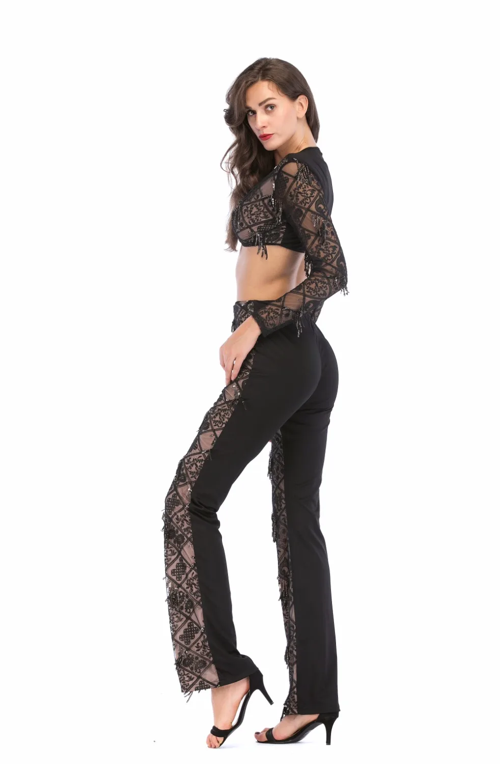 Sexy Long sleeve summer rompers womens jumpsuit 2 Two piece Sequins Elegant vintage body women lace embroidery Fashion overalls
Sexy Long sleeve summer rompers womens jumpsuit 2 Two piece Sequins Elegant vintage body women lace embroidery Fashion overalls