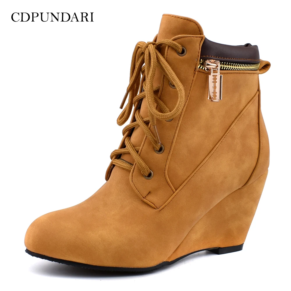 CDPUNDARI Wedge Ankle boots for Women High heels Punk boots Ladies Winter shoes woman
CDPUNDARI Wedge Ankle boots for Women High heels Punk boots Ladies Winter shoes woman