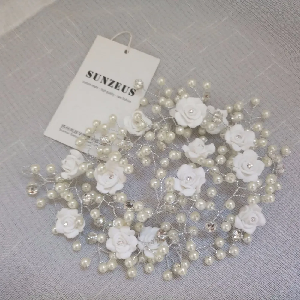 Beautiful Hand-made Flowers Pearls Bridal Hair Chain 90 CM Long Wedding Head Sash Headband Accessories SQ094
Beautiful Hand-made Flowers Pearls Bridal Hair Chain 90 CM Long Wedding Head Sash Headband Accessories SQ094