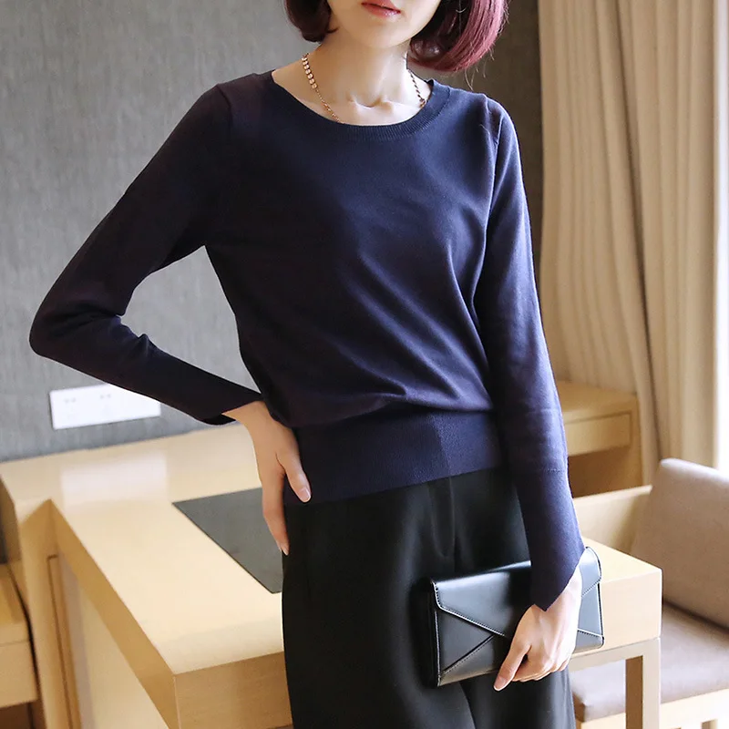 2018 autumn and winter new women's head short solid color round neck sweater women's self-cultivation bottom thin sweater
2018 autumn and winter new women's head short solid color round neck sweater women's self-cultivation bottom thin sweater